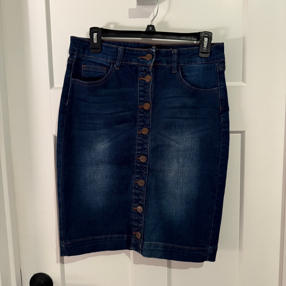 one 5 one Dark Blue Button-Front Denim Pencil Skirt
